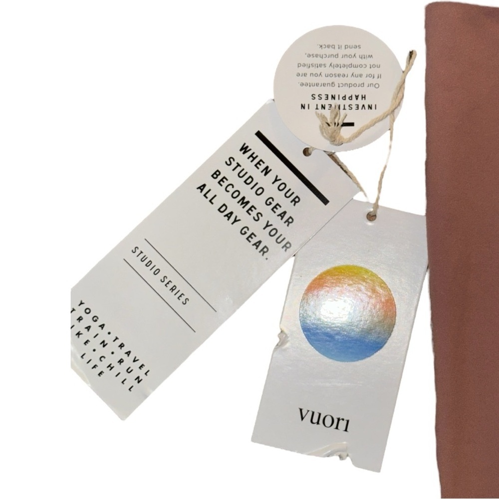 Vuori Colorblock Studio Legging, Light Terracota, Size M NWT - Picture 10 of 11